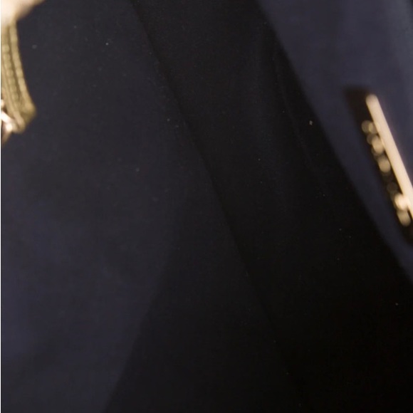 ❌SOLD!!❌ RARE! Chanel Croc Embossed Gold Backpack - Picture 6 of 7